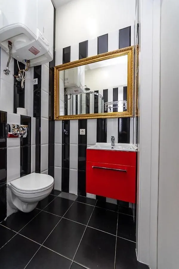 Alex Apartments Near Kreshatik St Ukraine