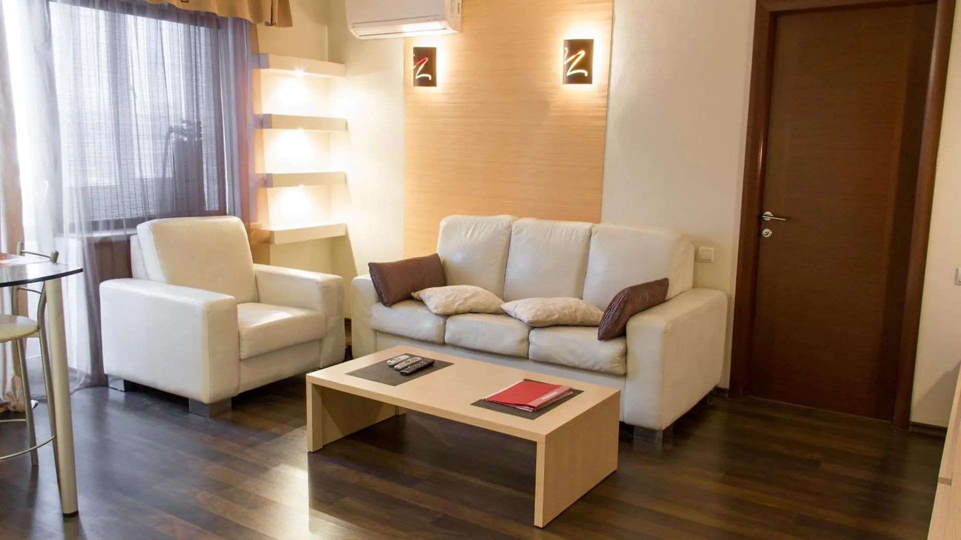 Alex Apartments Near Kreshatik St  Kyiv