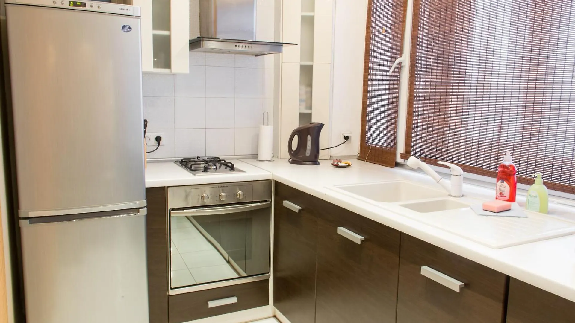 Alex Apartments Near Kreshatik St Ukraine