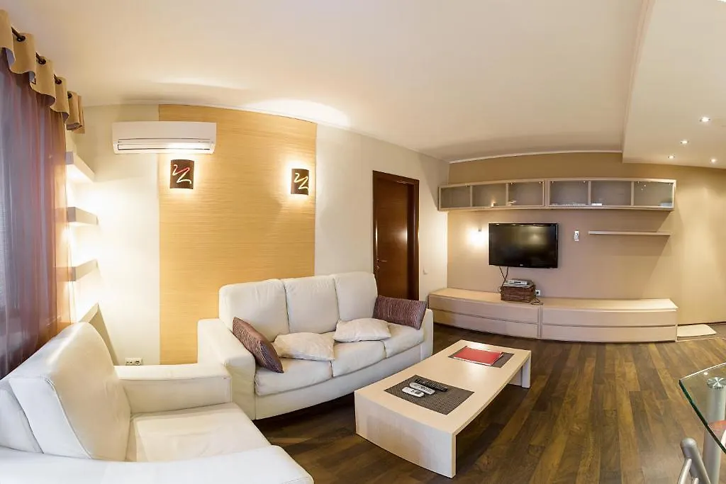Alex Apartments Near Kreshatik St